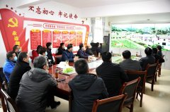 潢川县教体局组织集中收看全国脱贫攻坚总结表彰大会